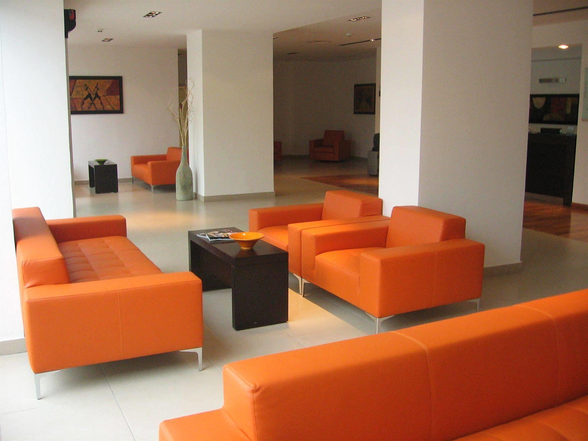 Garden Hotel Latina Exterior photo